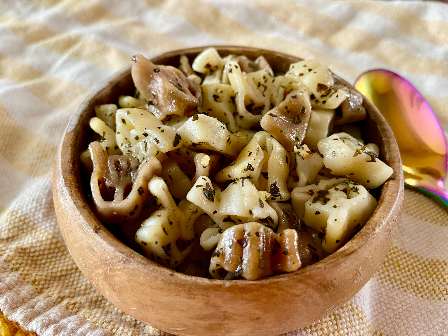 ASL Pasta (I-L-Y) with Basil'ly Pesto Mix - Parents Gone Hiatus