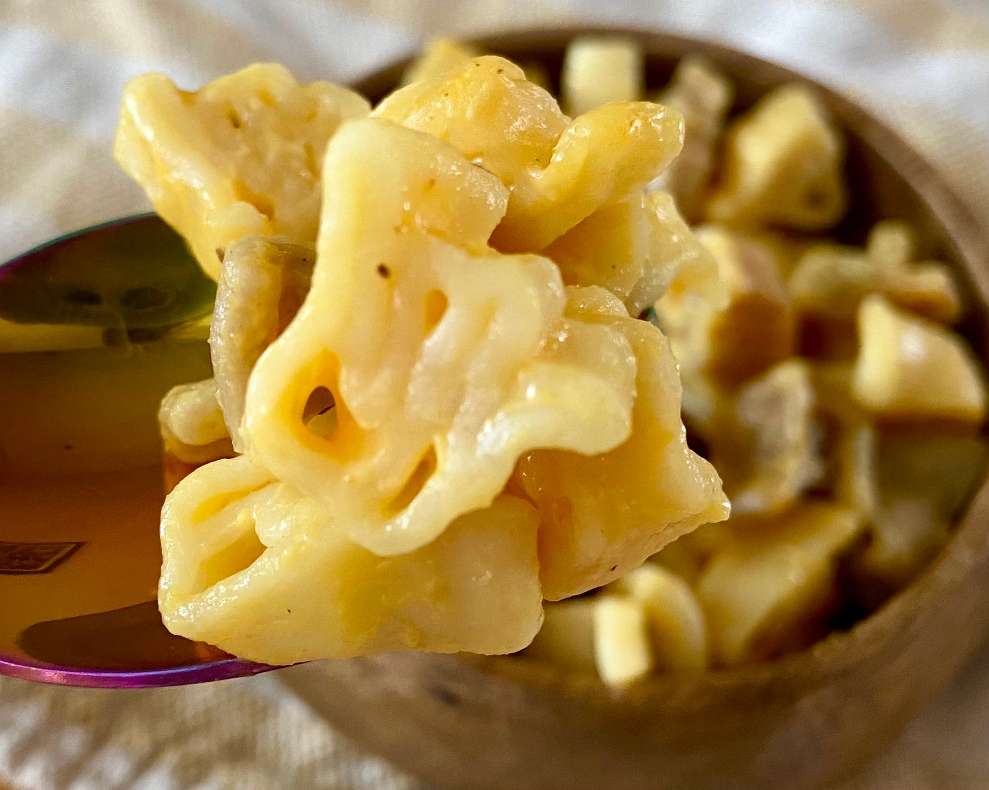 ASL Pasta (I-L-Y) with Old-Fashioned Mac & Cheese Powder - Parents Gone Hiatus